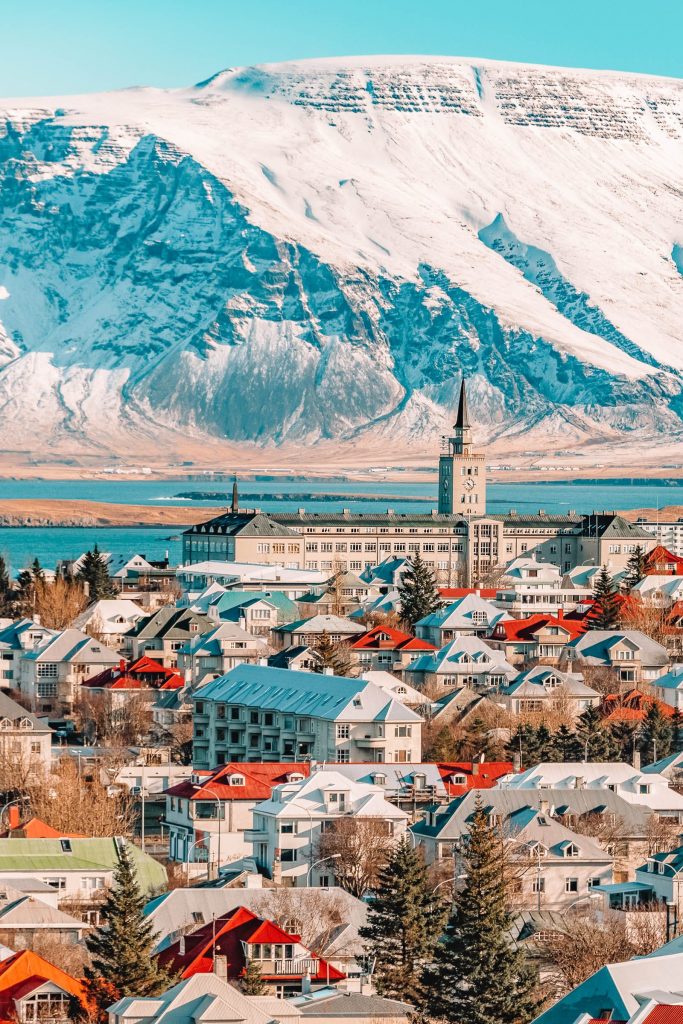 Explore Iceland with TaxionCruise Taxi Tours