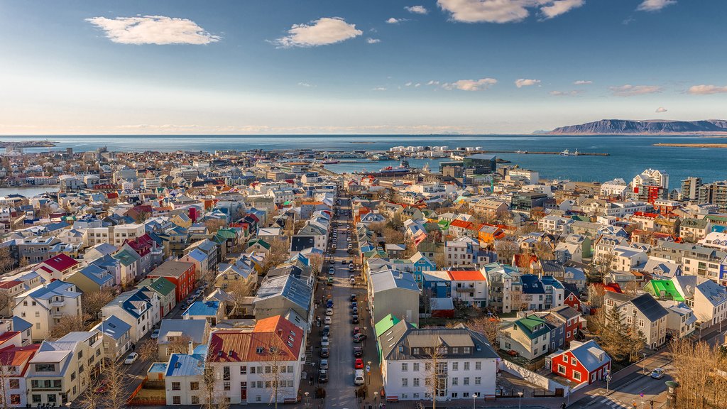 Reykjavík from Keflavík